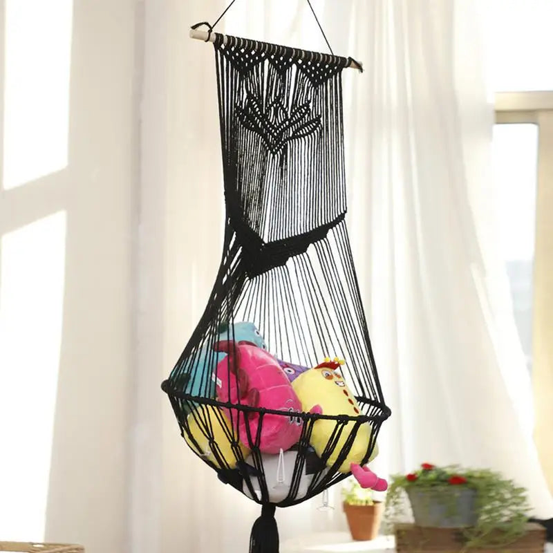 Cat Hideouts and Hammocks