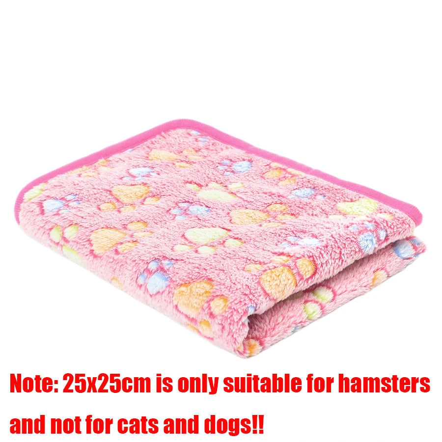 Soft Fluffy High Quality Pet Blanket Flannel Dog Sleeping Blanket Paw Print Pattern Pet Mat Warm Comfortable Blanket for Cat Dog